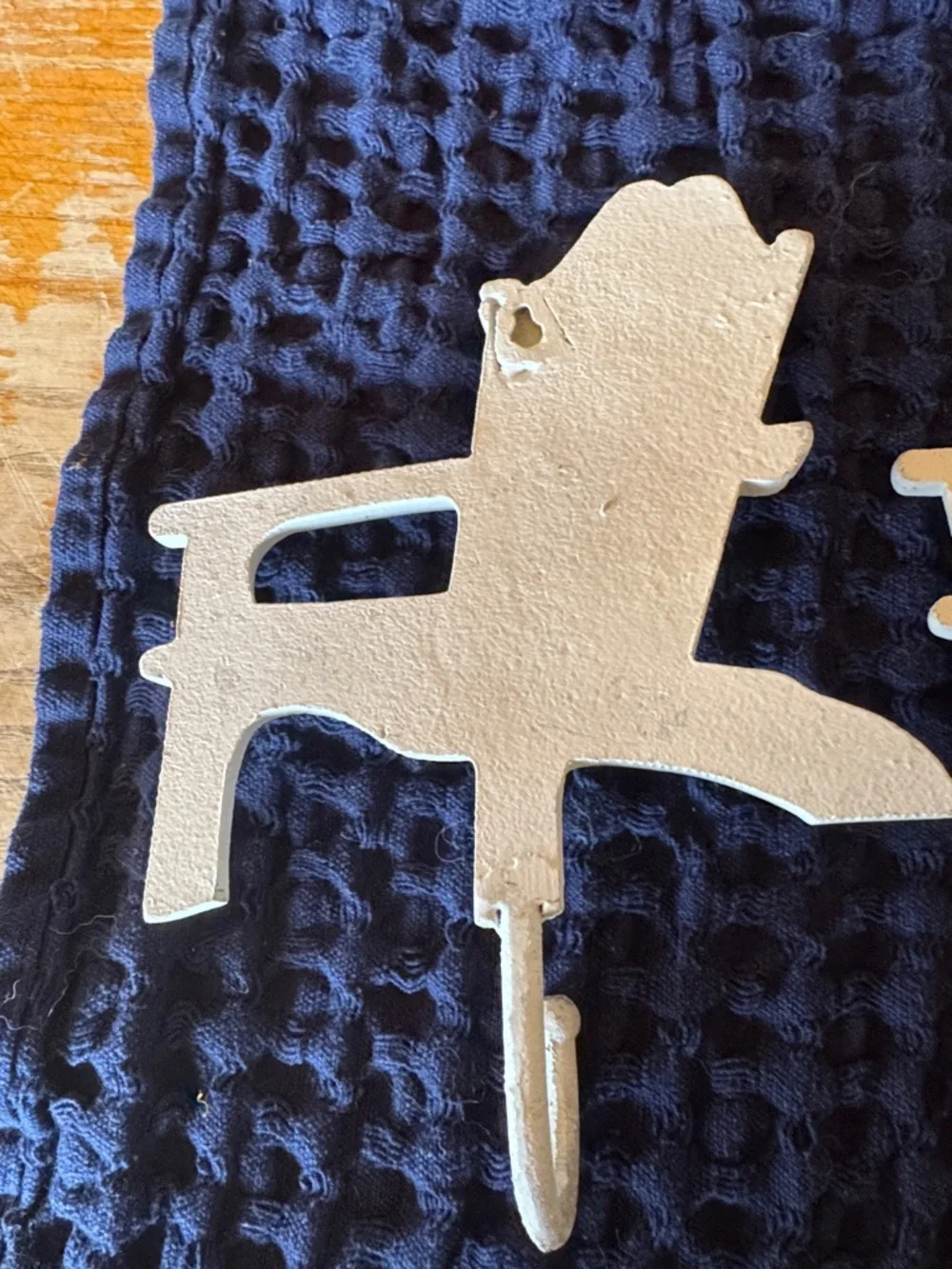 Set of 3 Large Decorative White Metal Wall Hooks beach chair